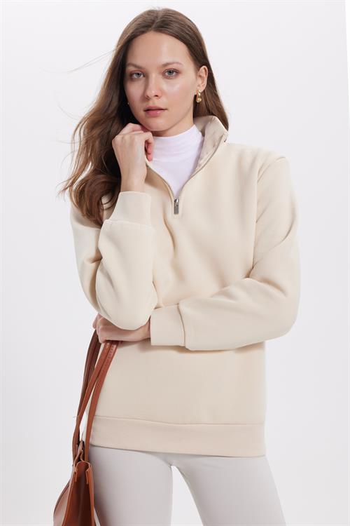 Kadın Relax Fit Rahat Kesim Pamuklu İçi Polarlı Yarım Fermuarlı Ekru Dik Yaka Sweatshirt