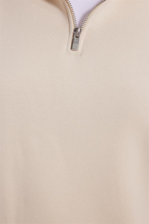Kadın Relax Fit Rahat Kesim Pamuklu İçi Polarlı Yarım Fermuarlı Ekru Dik Yaka Sweatshirt