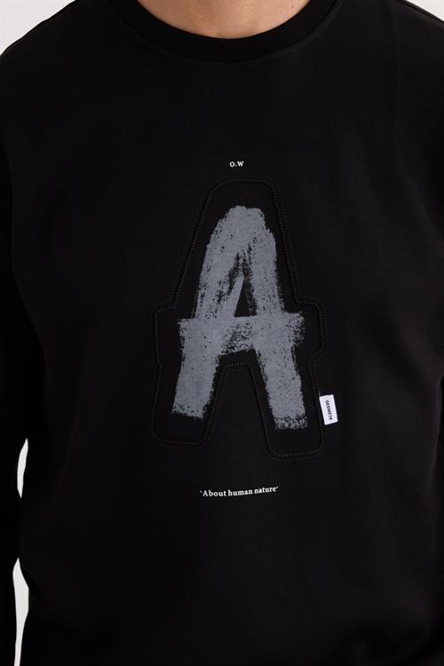 Unisex Relax Fit Rahat Kesim Pamuklu Yumuşak Dokulu Bisklet Yaka İç Polarlı Baskılı Siyah Sweatshirt
