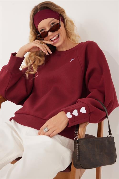 Kadın Regular Fit Klasik Kesim %100 Pamuk Baskılı Bisiklet Yaka Bordo Sweatshirt