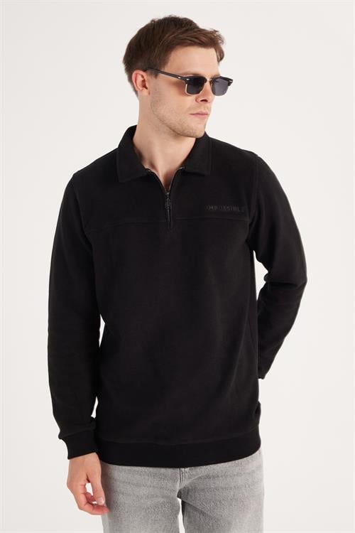 Erkek Standart Fit Pamuklu Selanik Kumaş Yarım Fermuarlı Polo Yaka Baskılı Siyah Sweatshirt - 1 Alana 1 Bedava