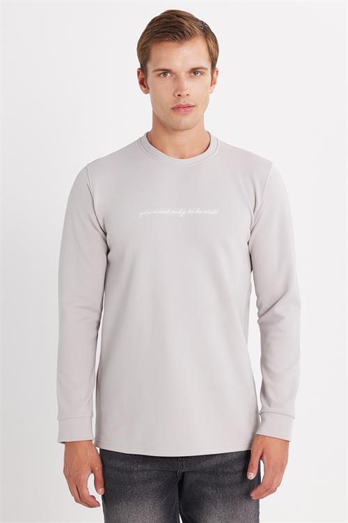 Erkek Standart Fit Pamuklu Bisiklet Yaka Şardonlu Baskılı Açık Gri Sweatshirt 
