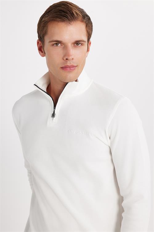 Erkek Slim Fit Dar Kesim Pamuklu Yarım Fermuarlı Dik Yaka Beyaz Sweatshirt