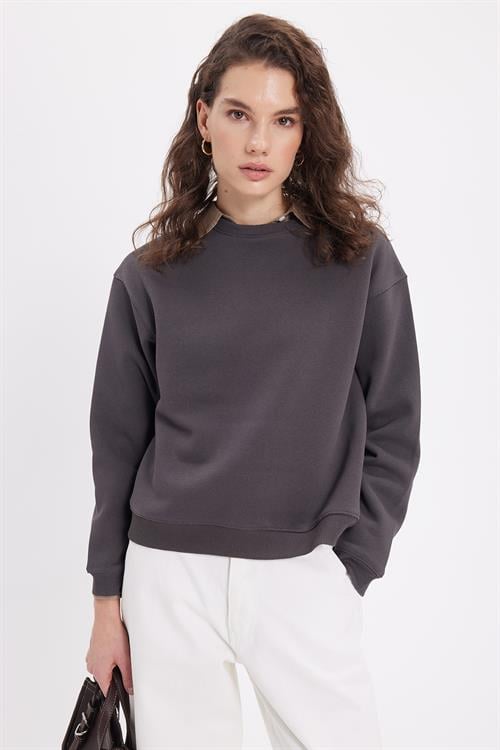 Kadın Oversize Geniş Kesim Pamuklu Bisiklet Yaka Füme Sweatshirt