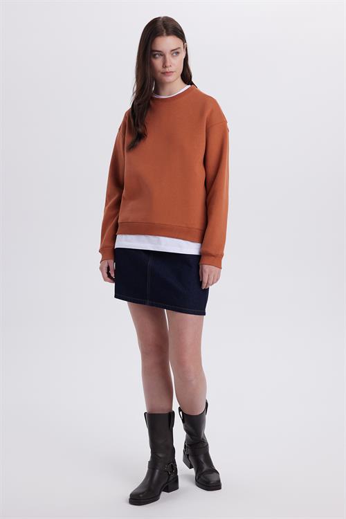 Kadın Oversize Geniş Kesim Pamuklu Bisiklet Yaka Kiremit Sweatshirt