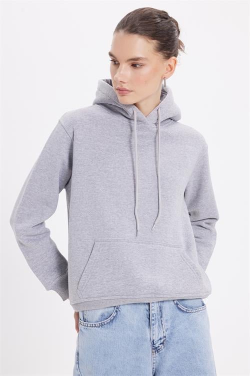 Kadın Relax Fit Rahat Kesim Pamuklu Kapüşonlu Kanguru Cepli Gri Sweatshirt