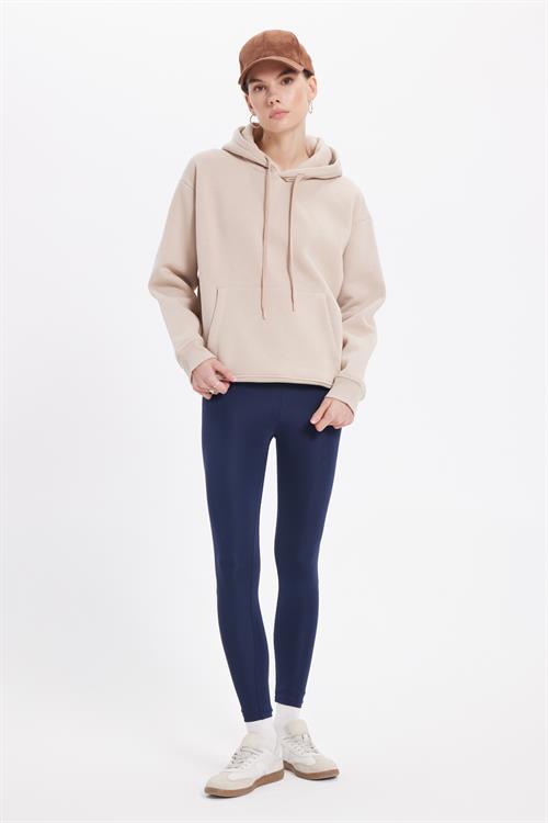 Kadın Oversize Geniş Kesim Pamuklu Yumuşak Dokulu İçi Polarlı Basic Bej Kapüşonlu Sweatshirt