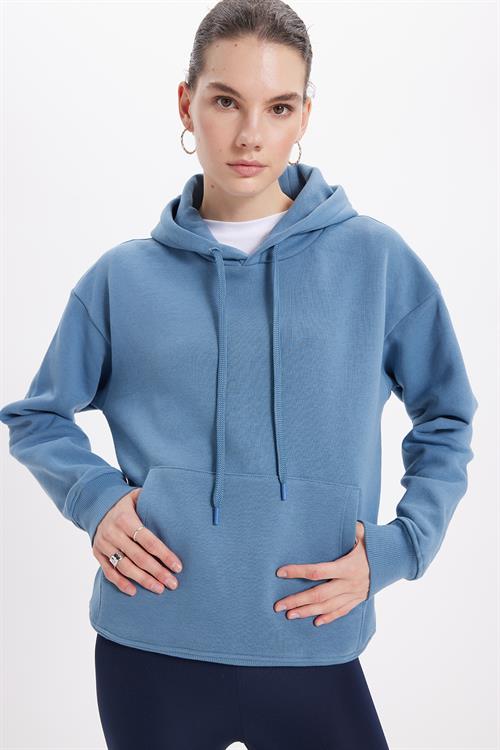 Kadın Oversize Geniş Kesim Pamuklu Yumuşak Dokulu İçi Polarlı Basic İndigo Kapüşonlu Sweatshirt