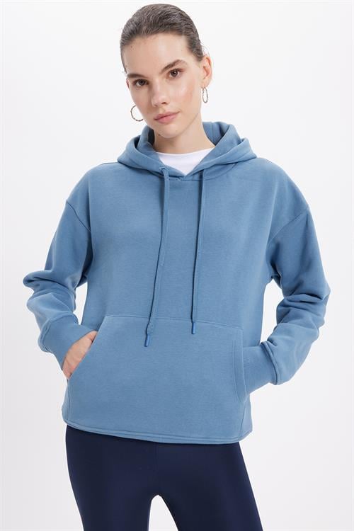 Kadın Oversize Geniş Kesim Pamuklu Yumuşak Dokulu İçi Polarlı Basic İndigo Kapüşonlu Sweatshirt