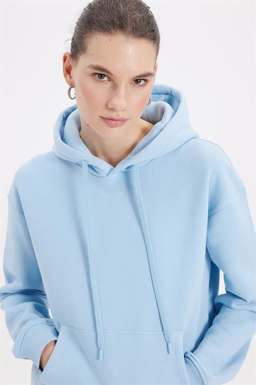 Kadın Oversize Geniş Kesim Pamuklu Yumuşak Dokulu İçi Polarlı Basic Mavi Kapüşonlu Sweatshirt