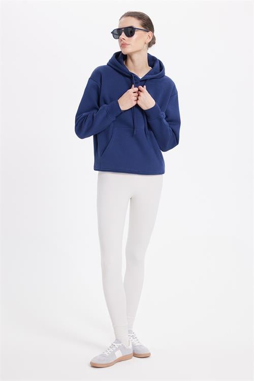 Kadın Oversize Geniş Kesim Pamuklu Yumuşak Dokulu İçi Polarlı Basic Lacivert Kapüşonlu Sweatshirt