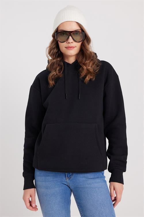 Kadın Oversize Geniş Kesim Pamuklu Yumuşak Dokulu İçi Polarlı Basic Siyah Kapüşonlu Sweatshirt