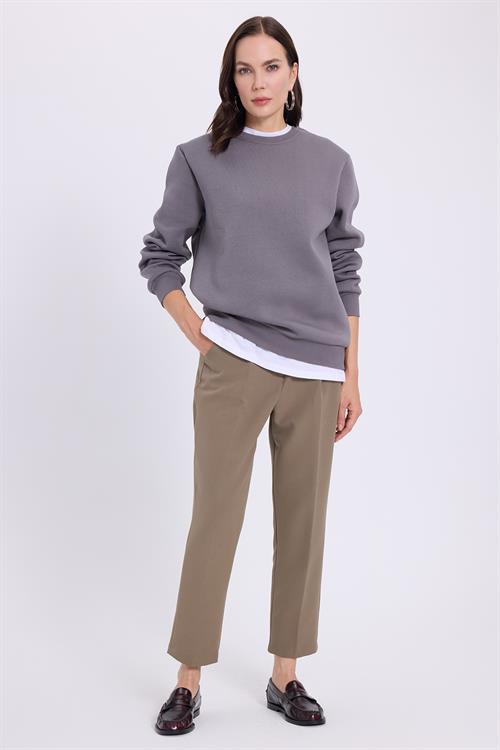 Kadın Oversize Geniş Kesim Pamuklu 3 İplik İçi Polarlı Basic Gri Bisiklet Yaka Sweatshirt