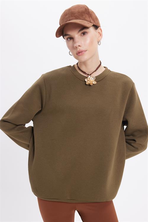Kadın Oversize Geniş Kesim Pamuklu 3 İplik İçi Polarlı Basic Yeşil Bisiklet Yaka Sweatshirt