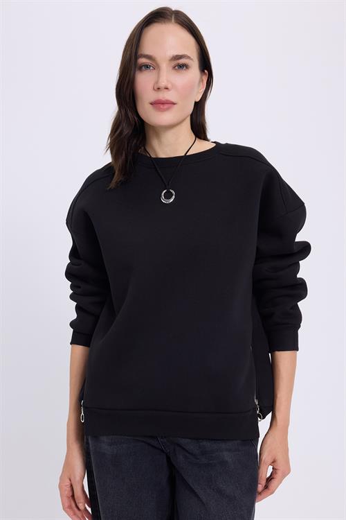 Kadın Oversize Geniş Kesim Pamuklu 3 iplik Bisiklet Yaka Siyah Sweatshirt
