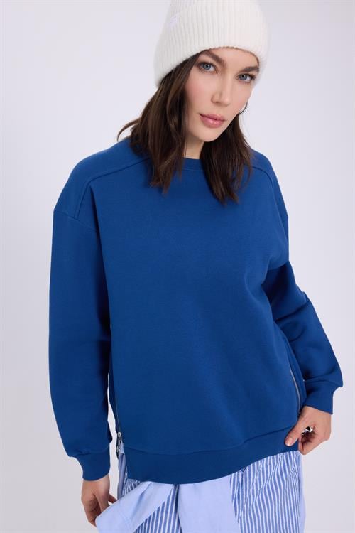 Kadın Oversize Geniş Kesim Pamuklu 3 iplik Bisiklet Yaka Mavi Sweatshirt