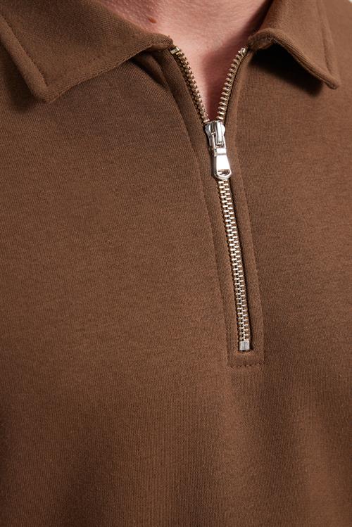 Erkek Relax Fit Rahat Kesim Pamuklu 3 İplik Fermuarlı Polo Yaka Koyu Vizon Sweatshirt