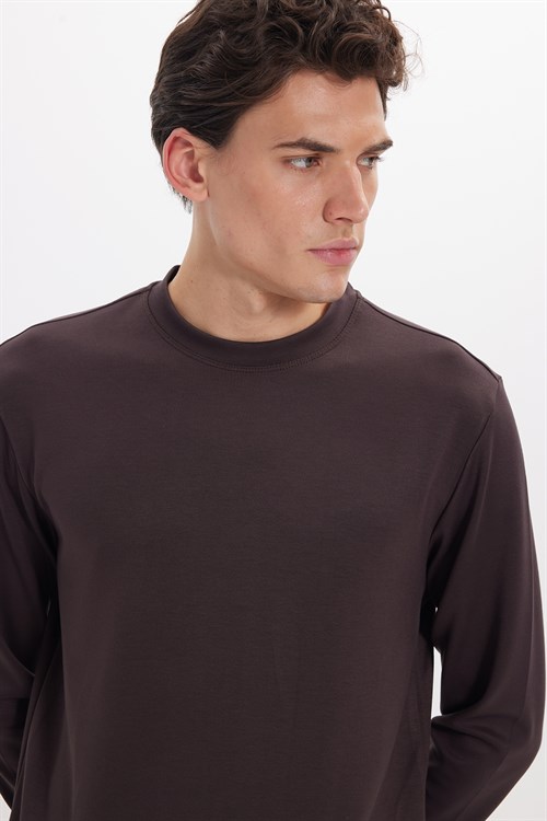 Erkek Standart Fit Normal Kesim Uzun Kollu Ekstra Soft Modal Kumaş Bisiklet Yaka Kahverengi Sweatshirt