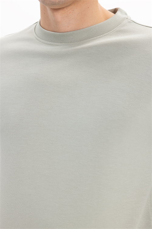 Erkek Standart Fit Normal Kesim Uzun Kollu Ekstra Soft Modal Kumaş Bisiklet Yaka Yeşil Sweatshirt