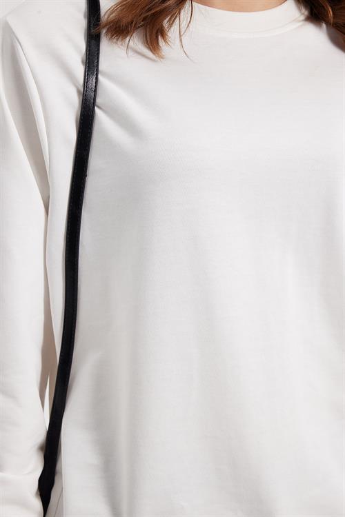 Kadın Oversize Geniş Kesim %100 Pamuk 2 İplik Bisiklet Yaka Beyaz Sweatshirt 