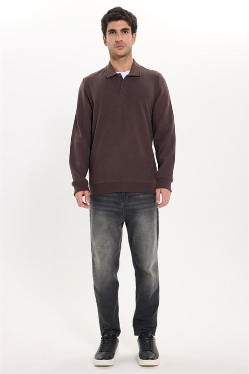 Erkek Regular Fit Klasik Kesim Uzun Kollu Selanik Kumaş Kahverengi Polo Yaka Sweatshirt