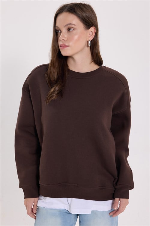 Kadın Relax Fit Rahat Kesim Pamuklu Bisiklet Yaka Şardonlu Kahverengi Sweatshirt