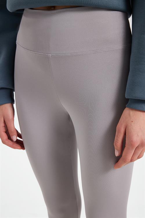 Kadın Slim Fit Dar Kesim Scuba Kumaş Beli Lastikli Gri Tayt