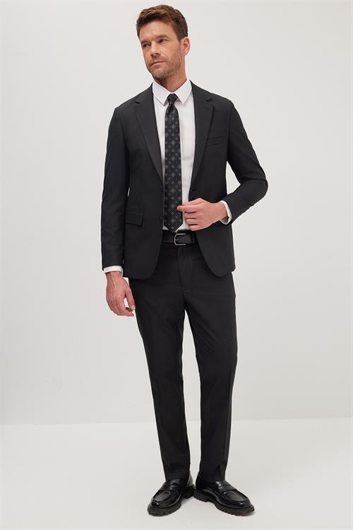 Erkek Regular Fit Esnek Likralı Kumaş Mono Yaka Kapaklı Cepli Siyah Takım Elbise