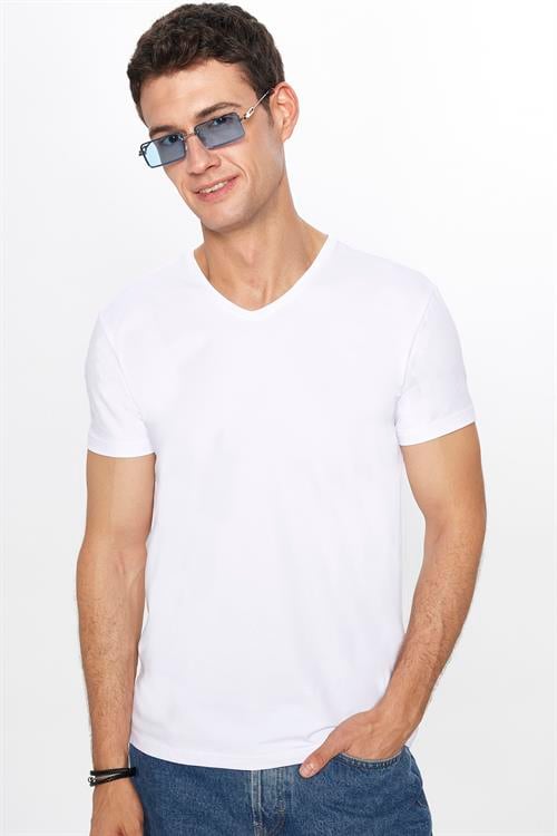 Erkek Slim Fit Dar Kesim Pamuklu Yumuşak Dokulu Likralı Esnek Kumaş Düz Basic Beyaz V Yaka Tişört