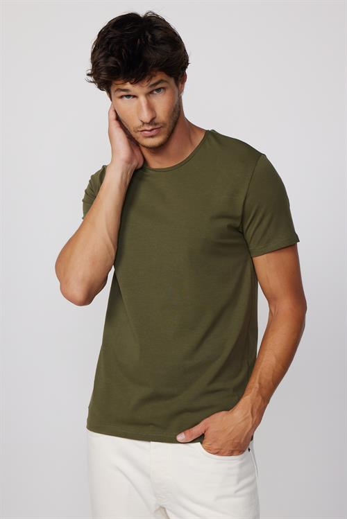Erkek Slim Fit Dar Kesim Pamuklu Yumuşak Doku Likralı Esnek Kumaş Basic Haki Bisiklet Yaka Tişört