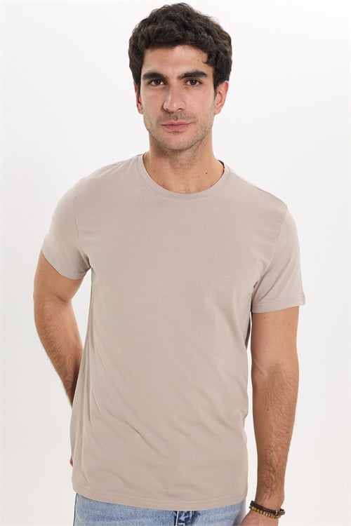 Erkek Slim Fit Dar Kesim Pamuklu Yumuşak Doku Likralı Esnek Kumaş Basic Bej Bisiklet Yaka Tişört