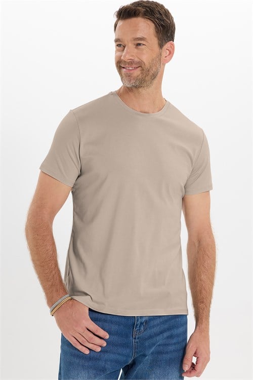 Erkek Slim Fit Dar Kesim Pamuklu Yumuşak Doku Likralı Esnek Kumaş Basic Bej Bisiklet Yaka Tişört
