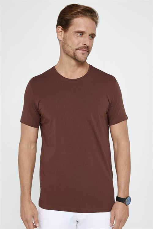 Erkek Slim Fit Dar Kesim Pamuklu Likralı Esnek Kumaş Basic Kahverengi Bisiklet Yaka Tişört