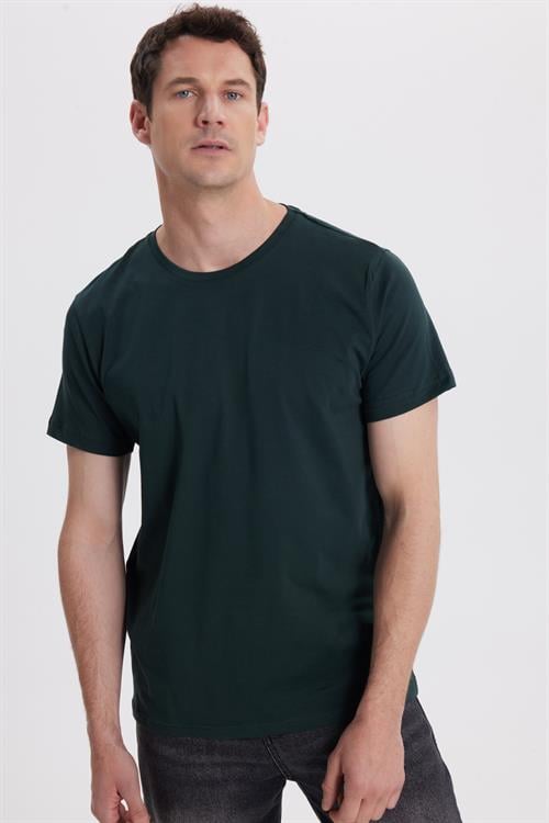 Erkek Slim Fit Dar Kesim Pamuklu Yumuşak Doku Likralı Esnek Kumaş Basic Koyu Yeşil Bisiklet Yaka Tişört