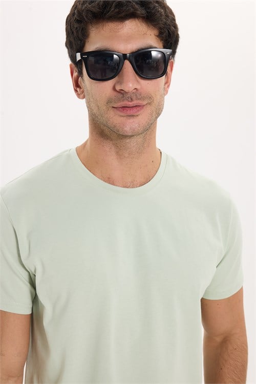 Erkek Slim Fit Dar Kesim Pamuklu Yumuşak Doku Likralı Esnek Kumaş Basic Mint Bisiklet Yaka Tişört