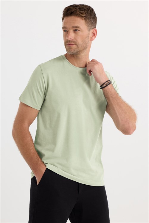 Erkek Slim Fit Dar Kesim Pamuklu Yumuşak Doku Likralı Esnek Kumaş Basic Mint Bisiklet Yaka Tişört