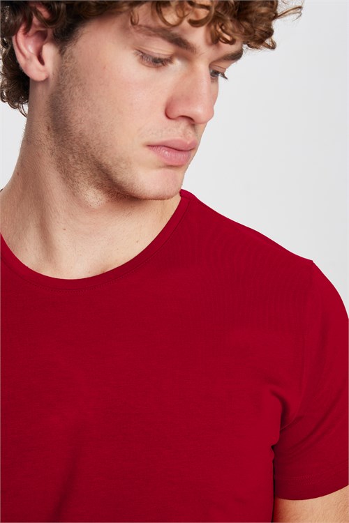 Erkek Slim Fit Dar Kesim Pamuklu Yumuşak Doku Likralı Esnek Kumaş Basic Kırmızı Bisiklet Yaka Tişört