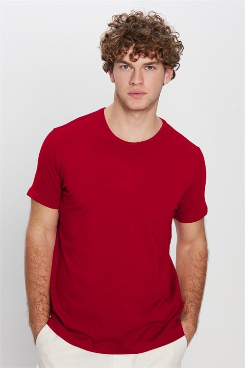 Erkek Slim Fit Dar Kesim Pamuklu Yumuşak Doku Likralı Esnek Kumaş Basic Kırmızı Bisiklet Yaka Tişört