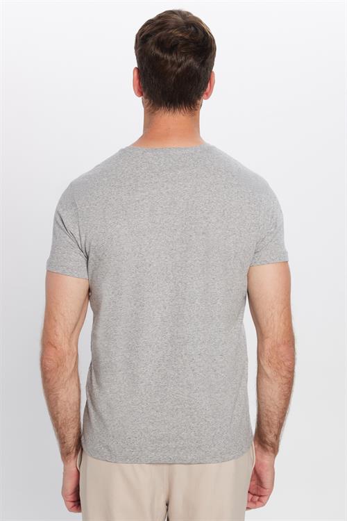 Erkek Slim Fit Dar Kesim Pamuklu Yumuşak Doku Likralı Esnek Kumaş Basic Gri Bisiklet Yaka Tişört