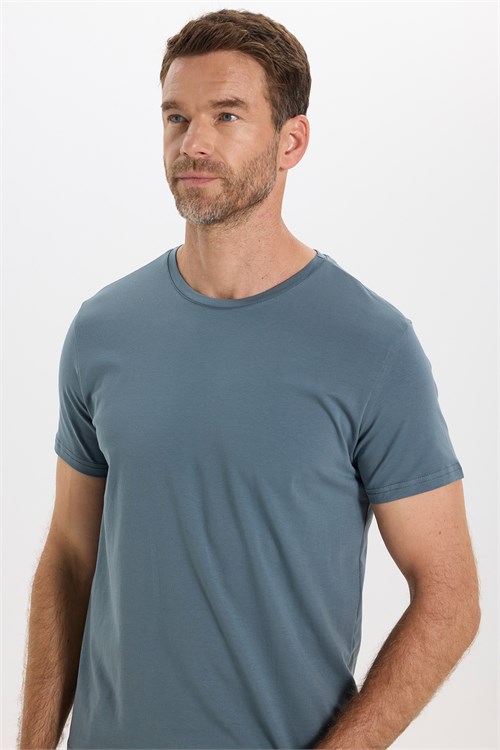 Erkek Slim Fit Dar Kesim Pamuklu Yumuşak Doku Esnek Kumaş Basic Açık Petrol Bisiklet Yaka Tişört