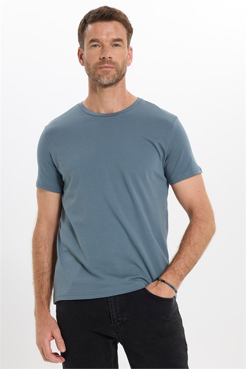 Erkek Slim Fit Dar Kesim Pamuklu Yumuşak Doku Esnek Kumaş Basic Açık Petrol Bisiklet Yaka Tişört