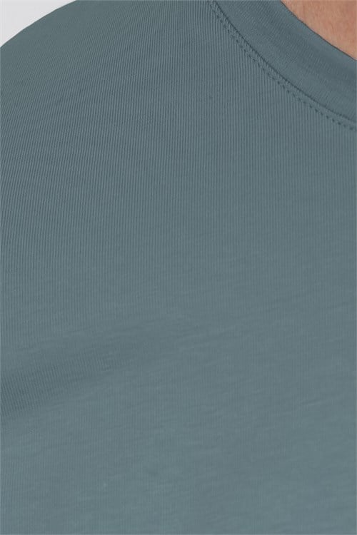 Erkek Slim Fit Dar Kesim Pamuklu Yumuşak Doku Esnek Kumaş Basic Açık Petrol Bisiklet Yaka Tişört