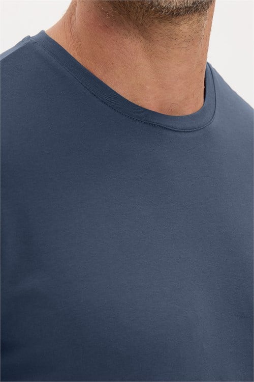 Erkek Slim Fit Dar Kesim Pamuklu Yumuşak Doku Esnek Kumaş Basic İndigo Bisiklet Yaka Tişört