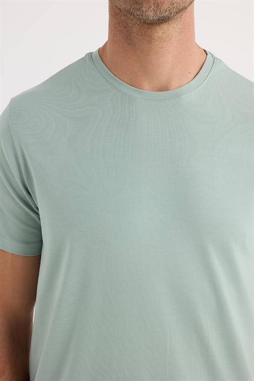 Erkek Slim Fit Dar Kesim Pamuklu Yumuşak Doku Likralı Esnek Kumaş Yeşil Bisiklet Yaka Tişört