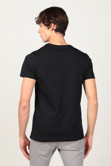 Erkek Slim Fit Dar Kesim %100 Pamuk Yumuşak Dokulu Baskılı Siyah Bisiklet Yaka Tişört