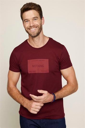 Erkek Slim Fit Dar Kesim %100 Pamuk Yumuşak Dokulu Baskılı Bordo Bisiklet Yaka Tişört