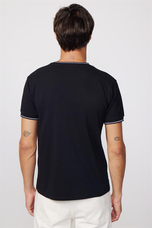 Erkek Slim Fit Dar Kesim %100 Pamuk Düz Pike Siyah Bisiklet Yaka Tişört