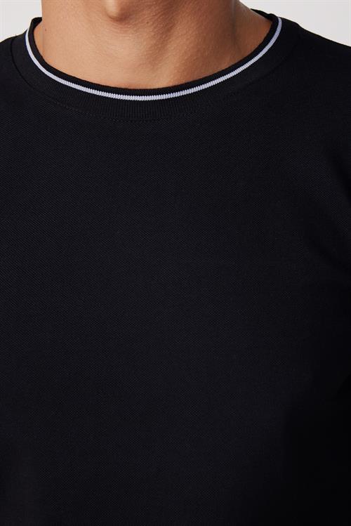 Erkek Slim Fit Dar Kesim %100 Pamuk Düz Pike Siyah Bisiklet Yaka Tişört