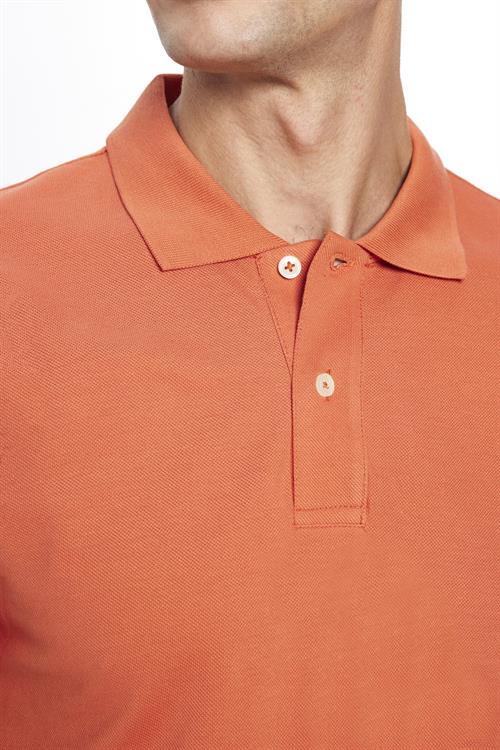 Erkek Slim Fit Dar Kesim %100 Pamuk Düz Pike Tarçın Renk Polo Yaka Tişört