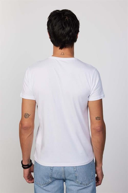 Erkek Slim Fit Dar Kesim %100 Pamuk Yumuşak Dokulu Baskılı Beyaz Bisiklet Yaka Tişört